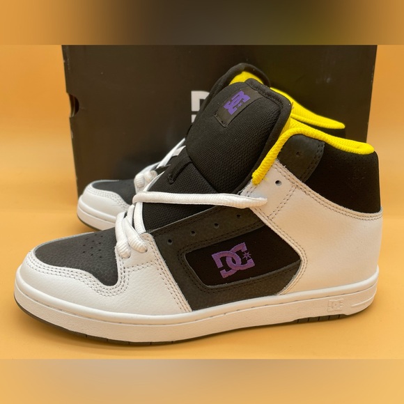 Sz 5.5 DC Shoes Men Manteca 4 Hi Cut Skate Skateboard Shoes Black White Purple - Picture 6 of 8